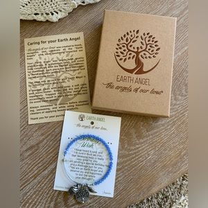 NWOT Earth Angel bracelet